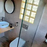 House For Up To 9 People Near Olympia * 카타콜론