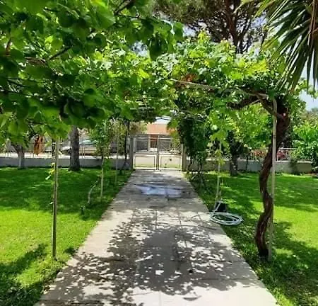 Holiday home House For Up To 9 People Near Olympia