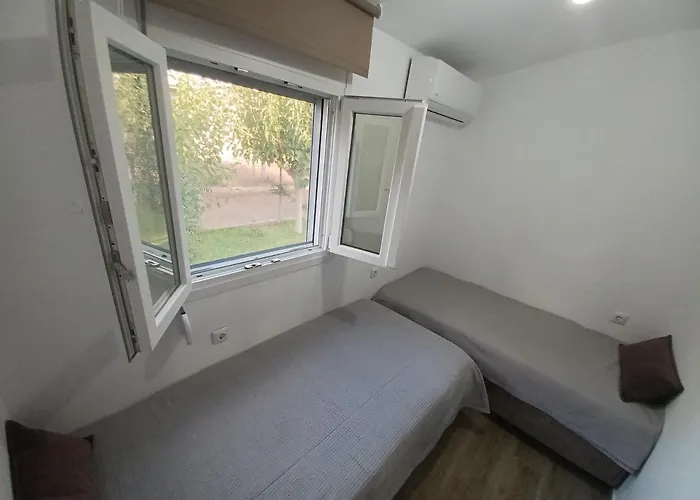 House For Up To 9 People Near Olympia קאטאקולון