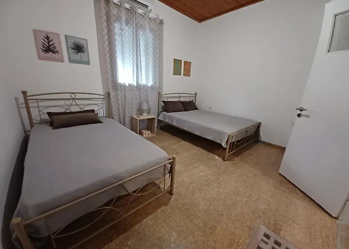 House For Up To 9 People Near Olympia Dom wakacyjny *